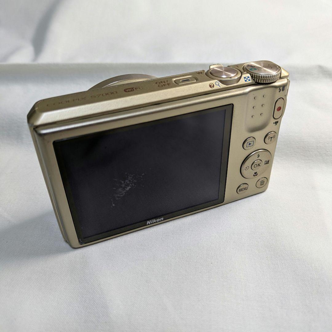 ニコン　Nikon　COOLPIX　S7000　コンパクトデジカメ　画面汚れあり