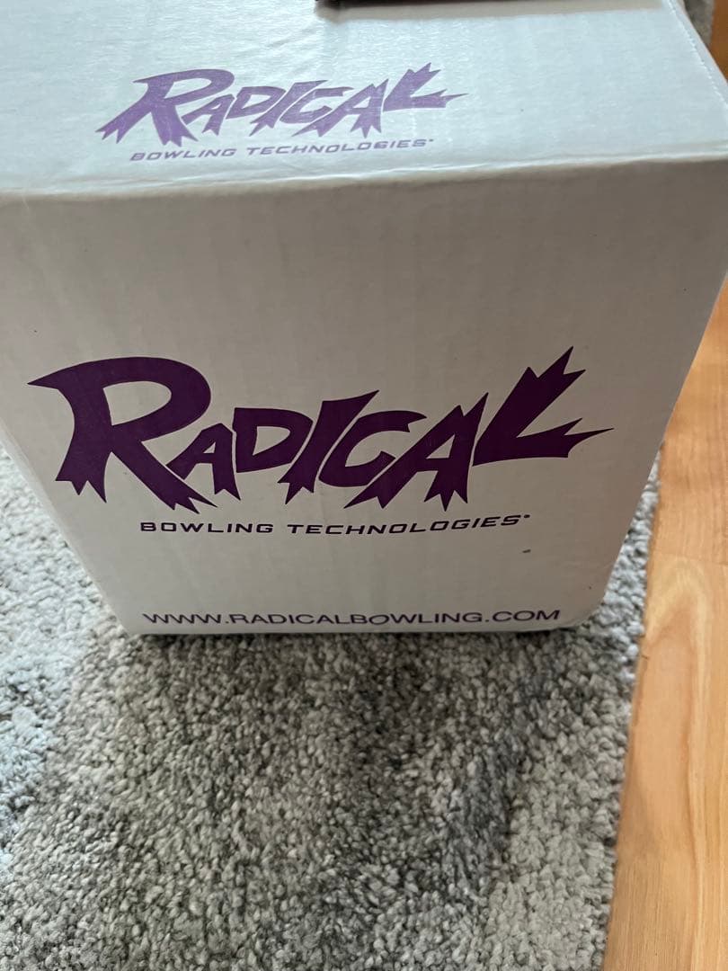 RADICAL RS-79 ボウリングボール 14ポンド ゴールド/ブルー