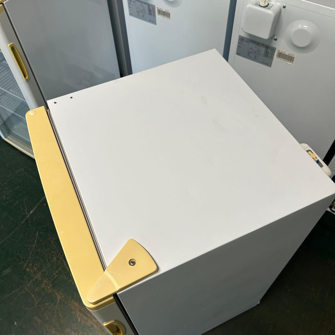 113 業務用 冷蔵ショーケース オフィスコンビニ XW-105 左右開き 小型