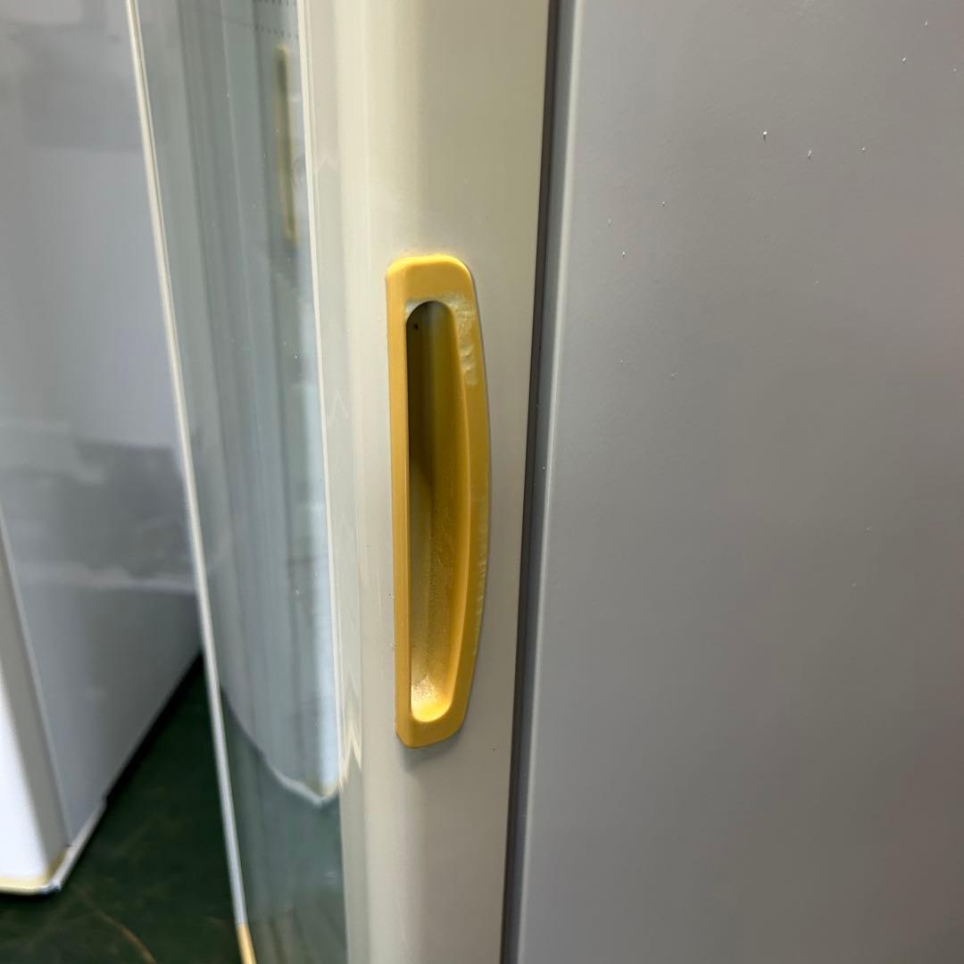 113 業務用 冷蔵ショーケース オフィスコンビニ XW-105 左右開き 小型