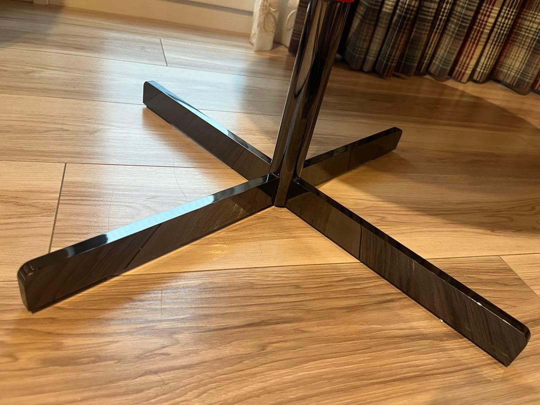 ポルトローナフラウ　サイドテーブル　ボブ