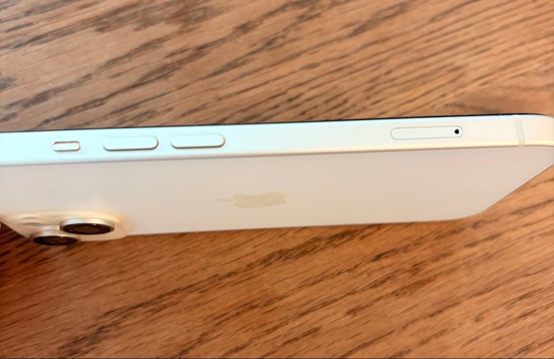 【美品】iPhone15イエロー128GB SIMフリー バッテリー88%