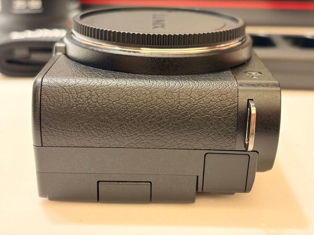 新同品 LUMIX S9 + S 20-60mm F3.5-5.6 保護フィルタ
