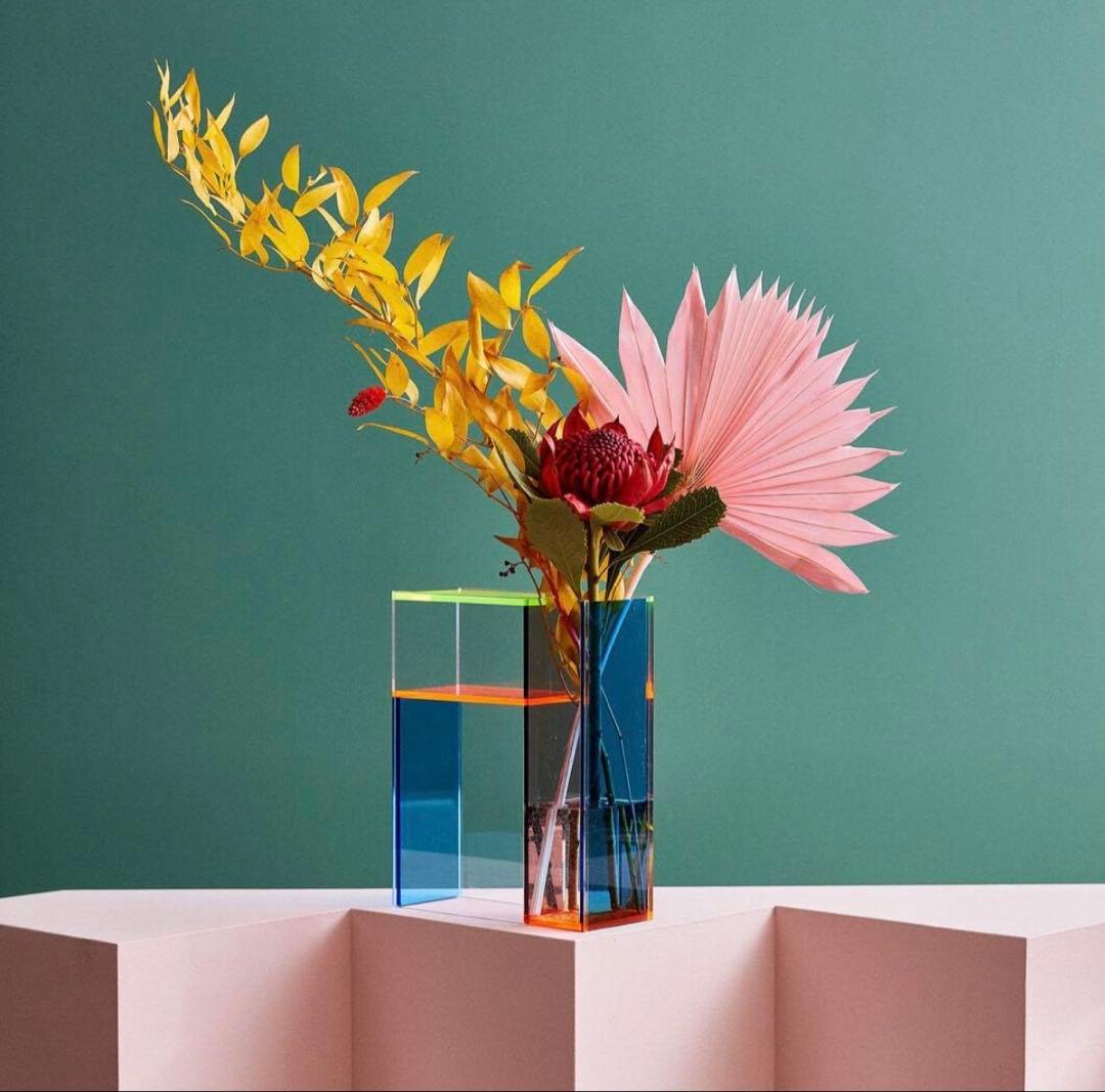 MoMA Neon Mondriベース