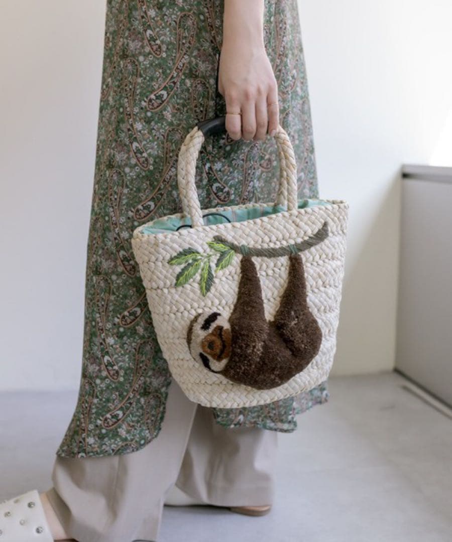 【ほのまま様】イアパピヨネ ナマケモノ カゴバッグ 美品