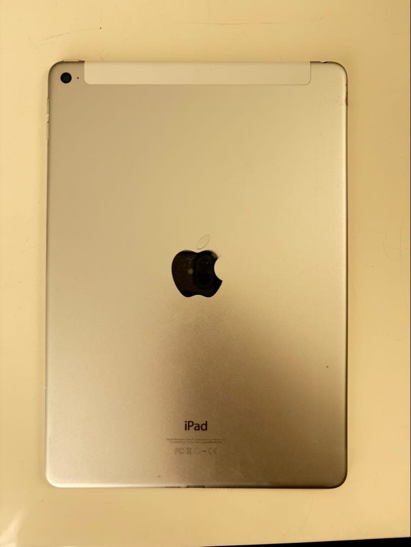 アイパットipadAir2 64GB 本体