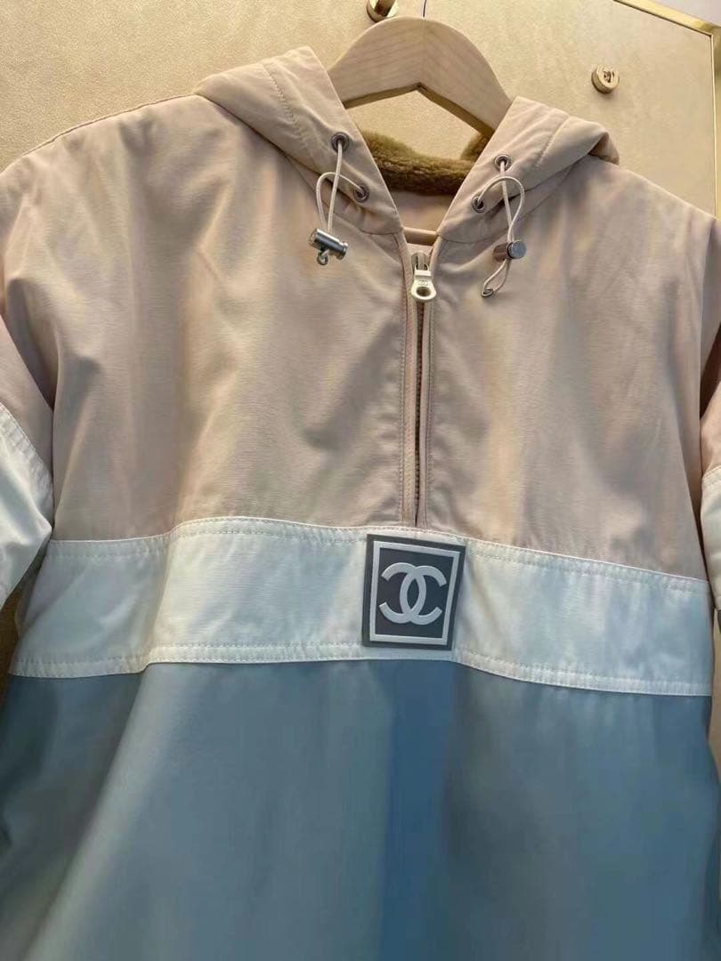 美品★CHANEL スポーツライン　フード付き　ブルゾンコート
