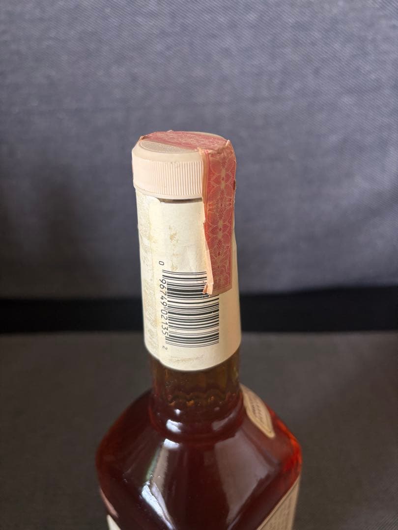 エヴァン・ウィリアムス　ホワイトラベル　旧ラベル　バーボンウイスキー古酒　未開封