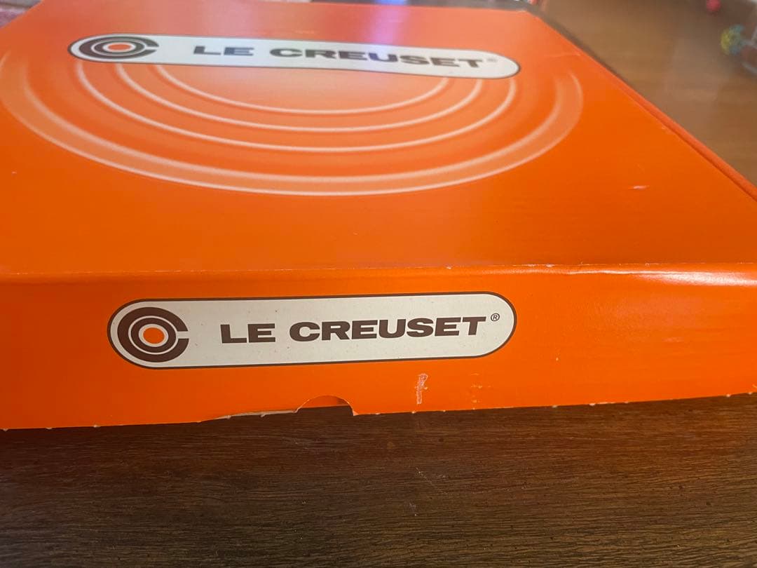 新品未使用　ル・クルーゼ　スクエアグリル　２６センチ　オレンジ