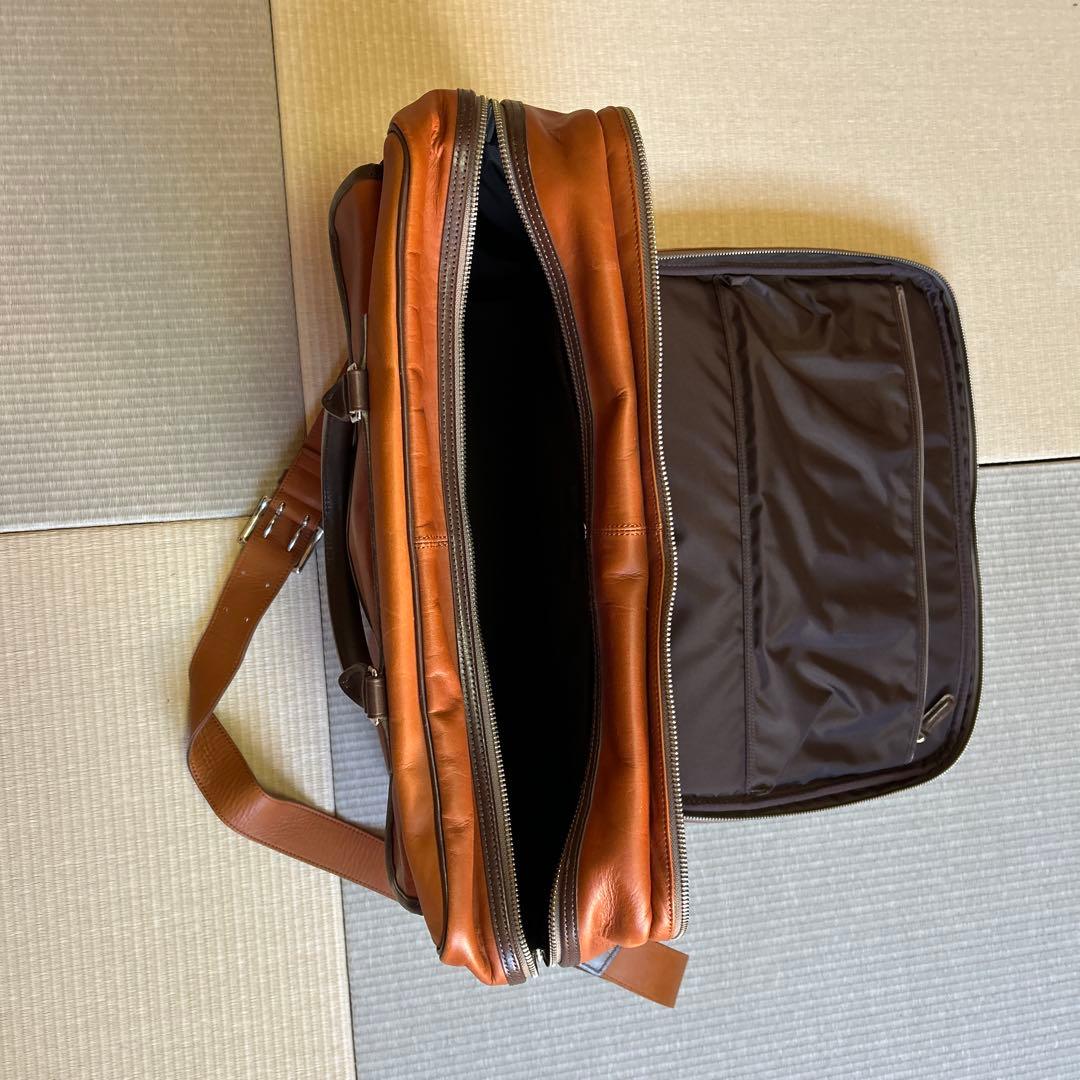 ソメスサドル　牛革ボストンバッグ