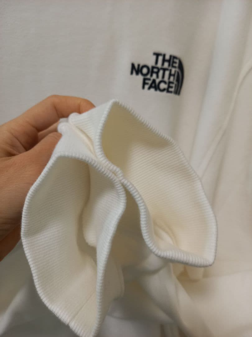 未使用The North Faceトレーナー 韓国限定 Seoulタワー2XL