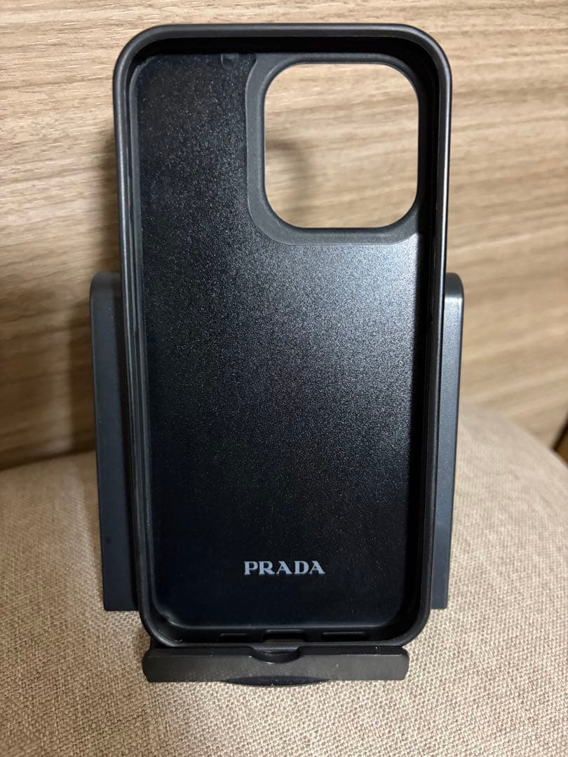 PRADA ブラック×シルバー iPhoneケース13Pro スマホケース