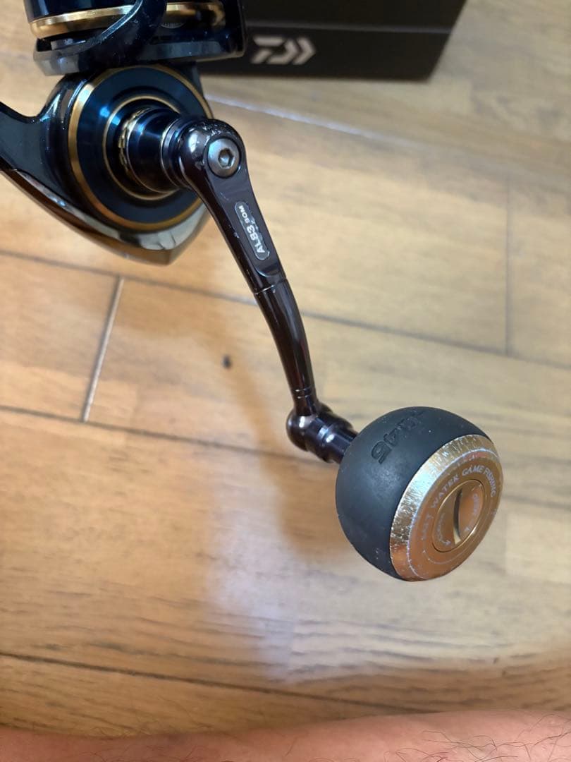 Daiwa Saltiga 10000-P 新品ライン付き　値下げ