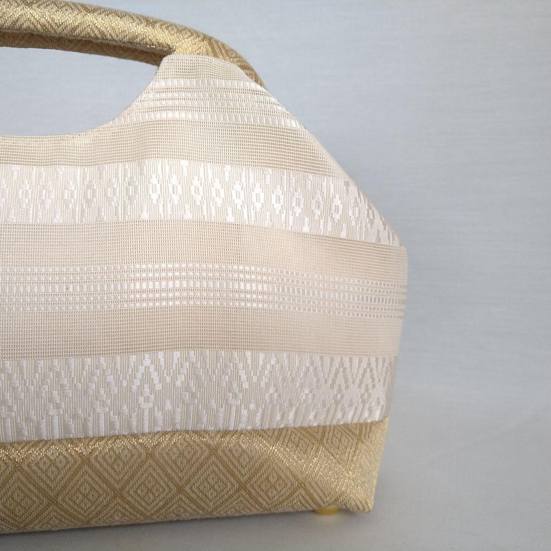 博多献上柄帯リメイク アイボリー✕ゴールド バネハンドルバッグ