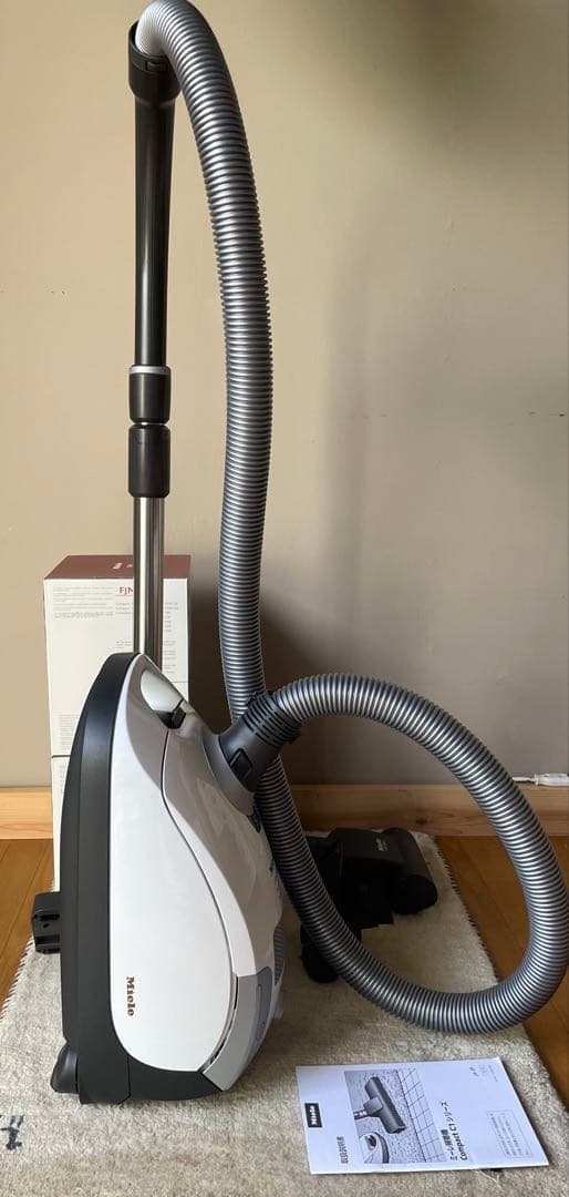 本日限定価格⭐︎ミーレ掃除機Compact C1シリーズ