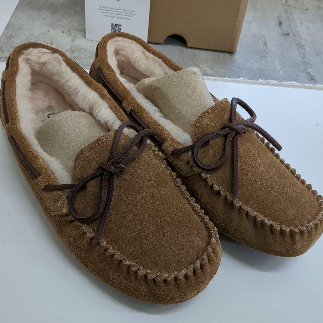 ●8/0121x17 UGG アグ スリッポン モカシン ダコタ ブラウン