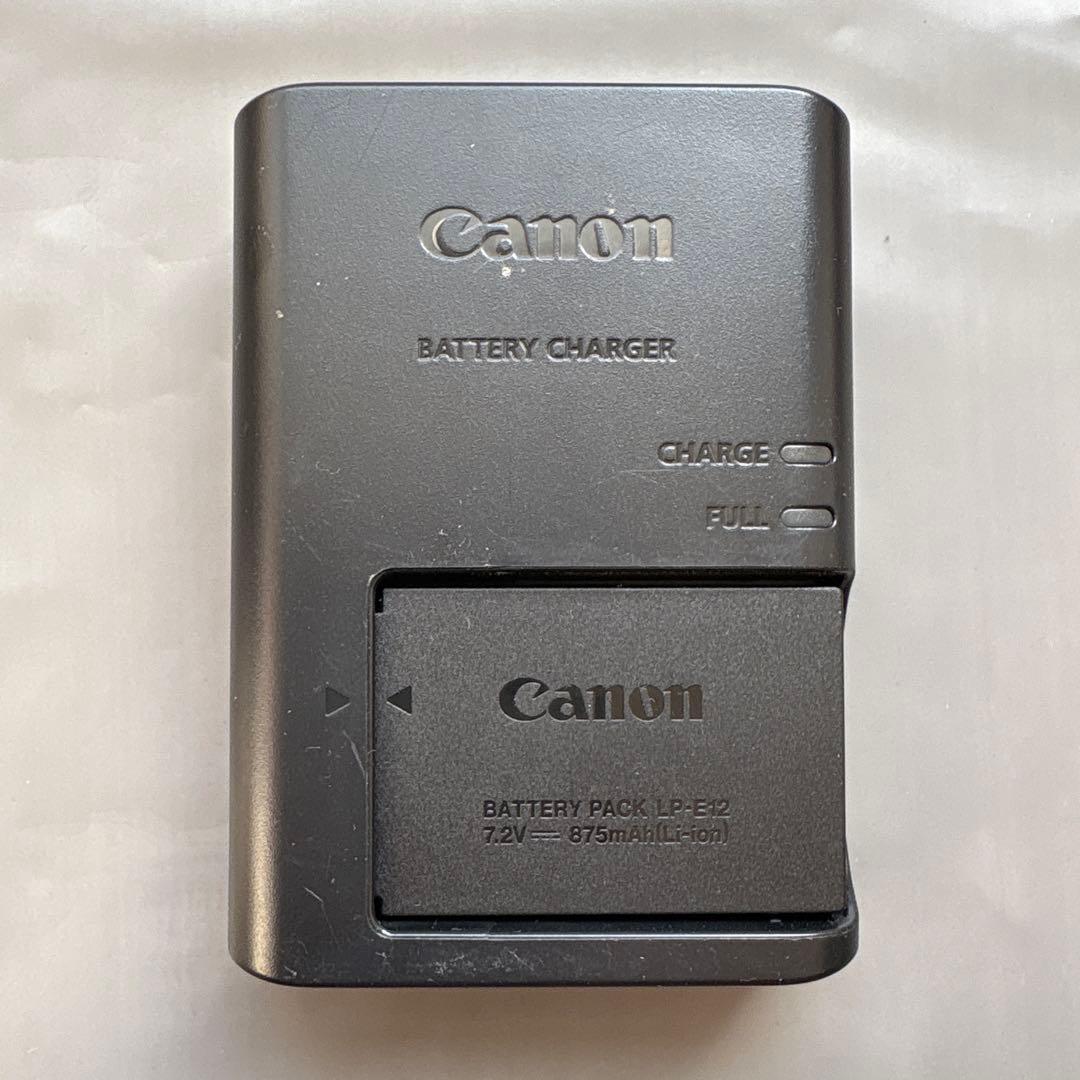 Canon EOS kissM ミラーレス一眼カメラ