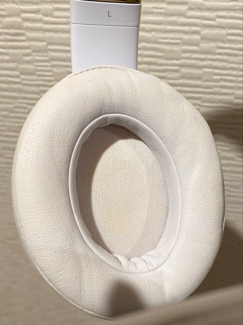 Apple Beats Studio3 wireless ノイズキャンセリング