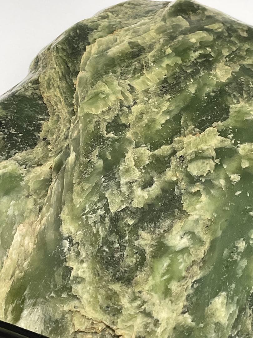 翡翠　原石置物　大型