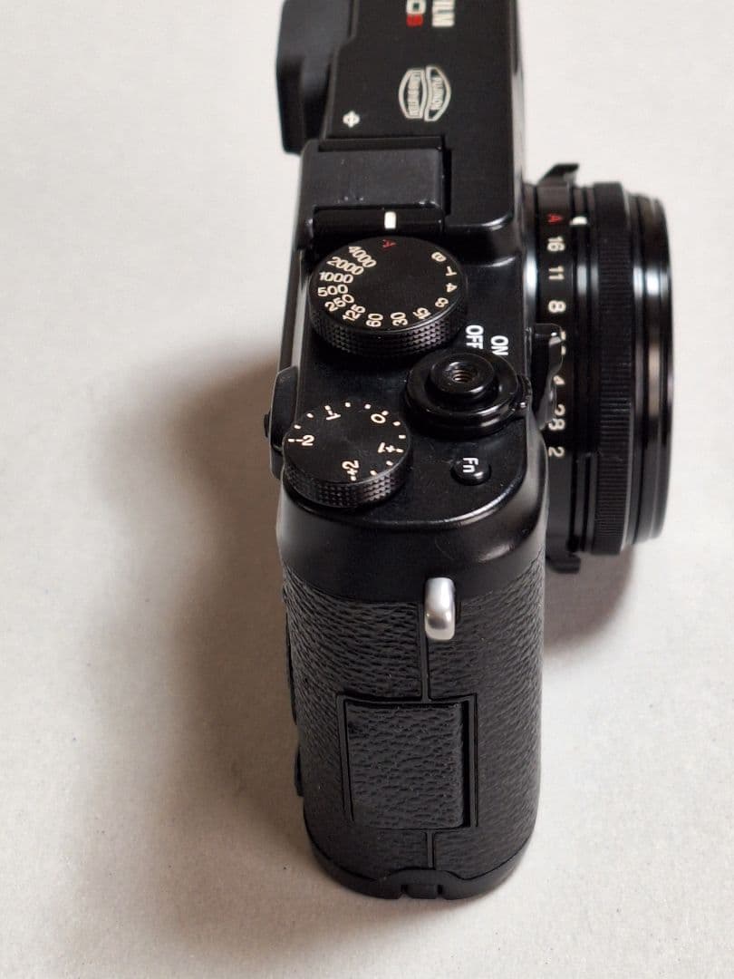 デジタルカメラ Fujifilm X100S