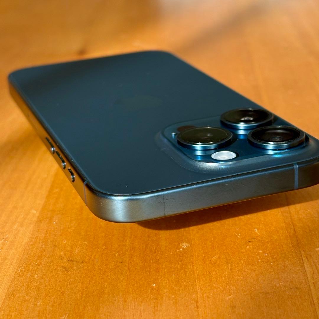 iPhone 15Pro ブルーチタニウム 128GB 中古