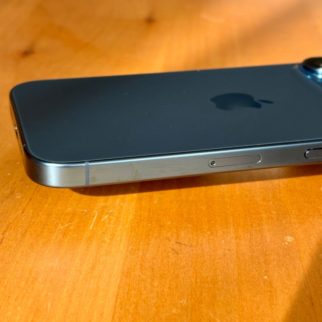 iPhone 15Pro ブルーチタニウム 128GB 中古