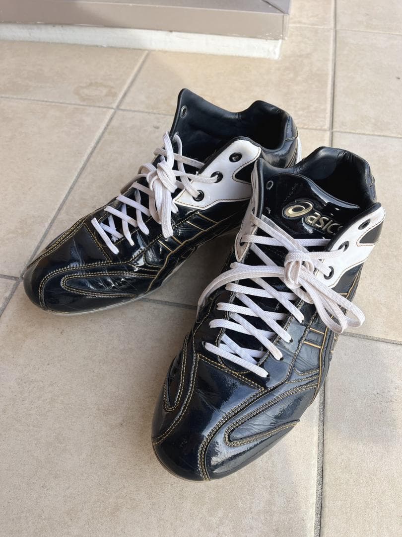 アシックス ブラック×ゴールド 野球 スパイク ゴールドステージ ミッドカット