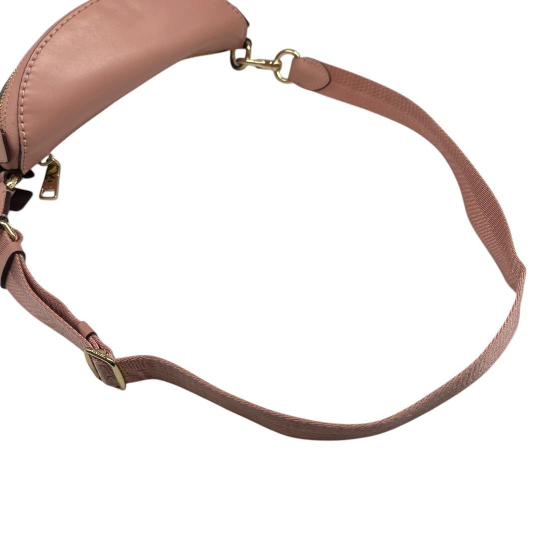 COACH セレーナゴメス　コラボ　ボディバッグ　ウエストバッグ　082