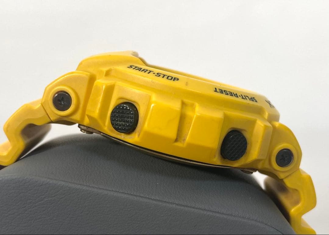 【希少】 G-SHOCK GD-X6930E 30周年記念モデル イエロー