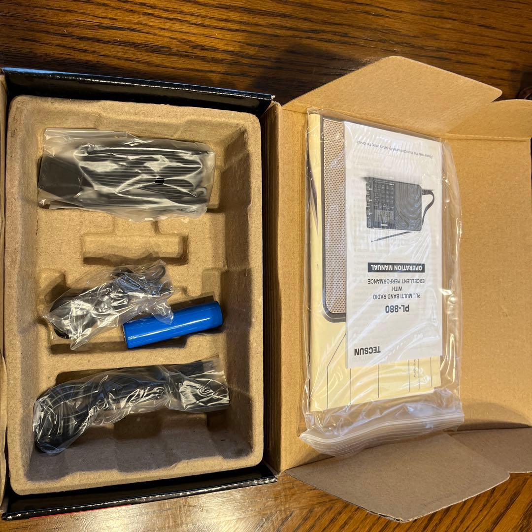 TECSUN PL-880 PLLワールドバンド受信機