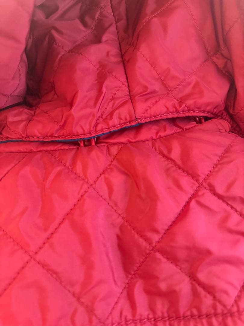 プラダ　キルティングジャケット キッズ　赤 ネイビー 8才