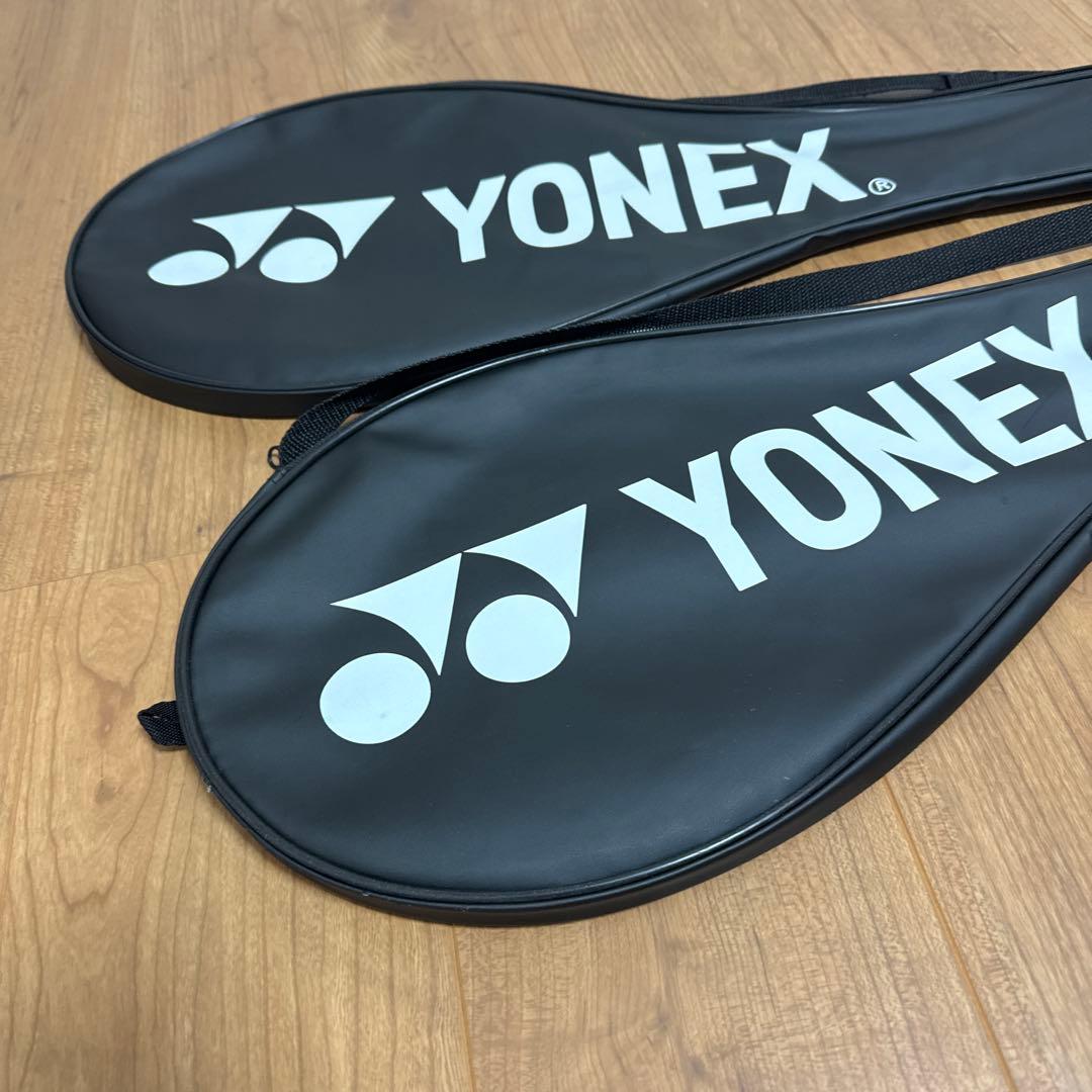 ヨネックス　バトミントン　ラケット　ナノフレア 2点セット　シャトル　ケース付