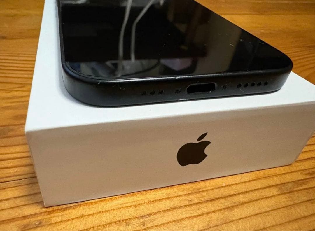 Apple iPhone 15 ブラック 本体 その他 最終値下げ