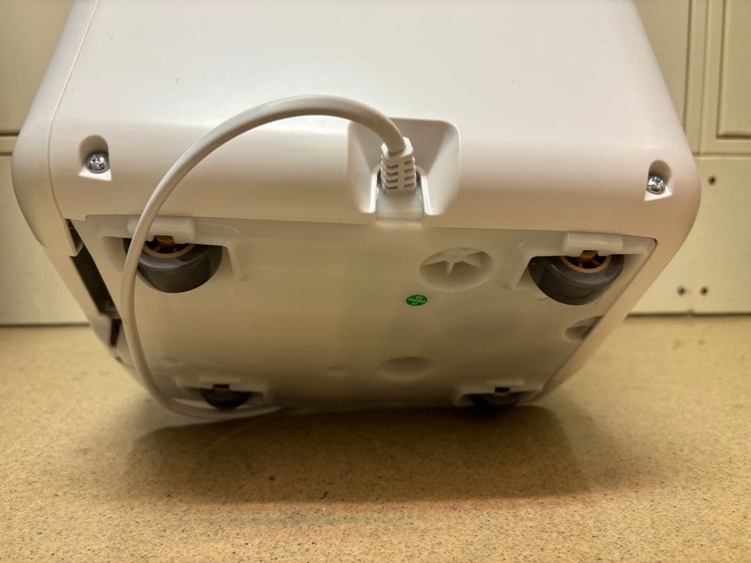 ［美品］SHARP 除湿機CM-S100-W ［値引き交渉歓迎です］［箱あり］