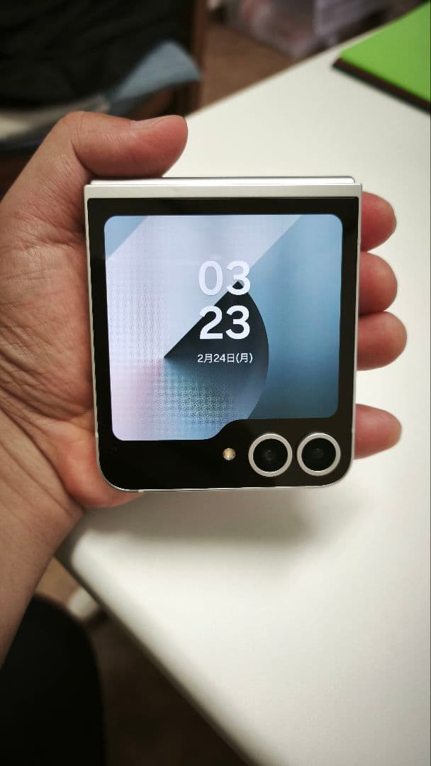 専用　hazu galaxy flip 6