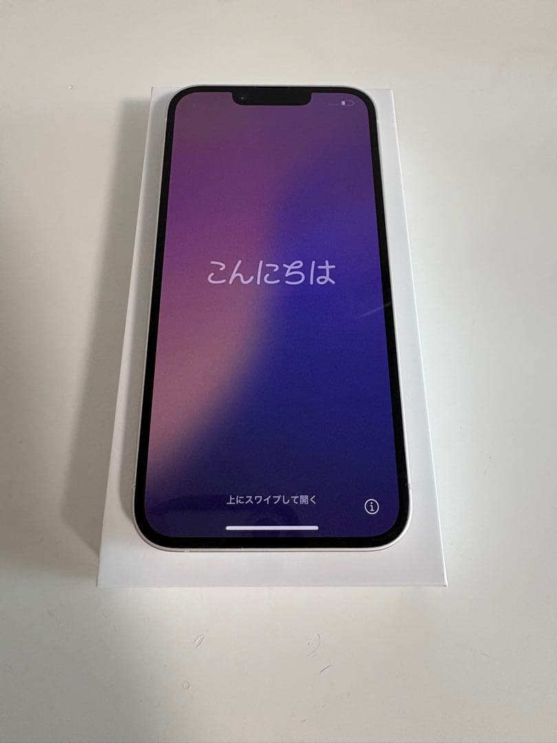 iPhone14 本体　ホワイト