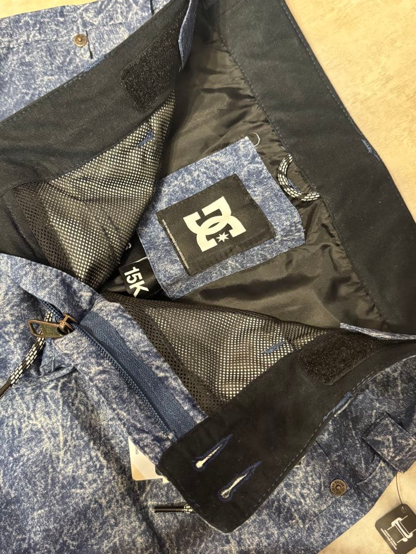 新品未使用レディーススノーボードウェア上下7点セット DC phenix FRK