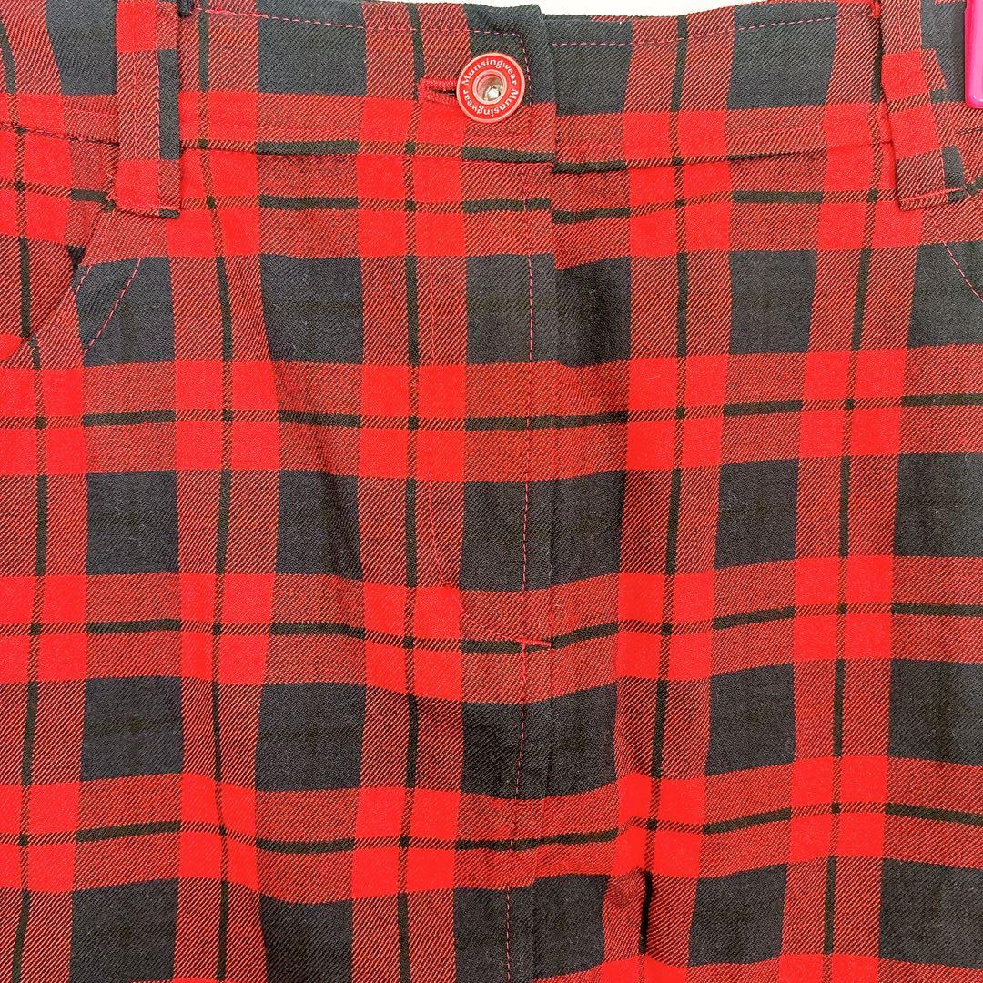 Munsingwear 赤と黒のチェック スカート 【11サイズ】　ゴルフウェア