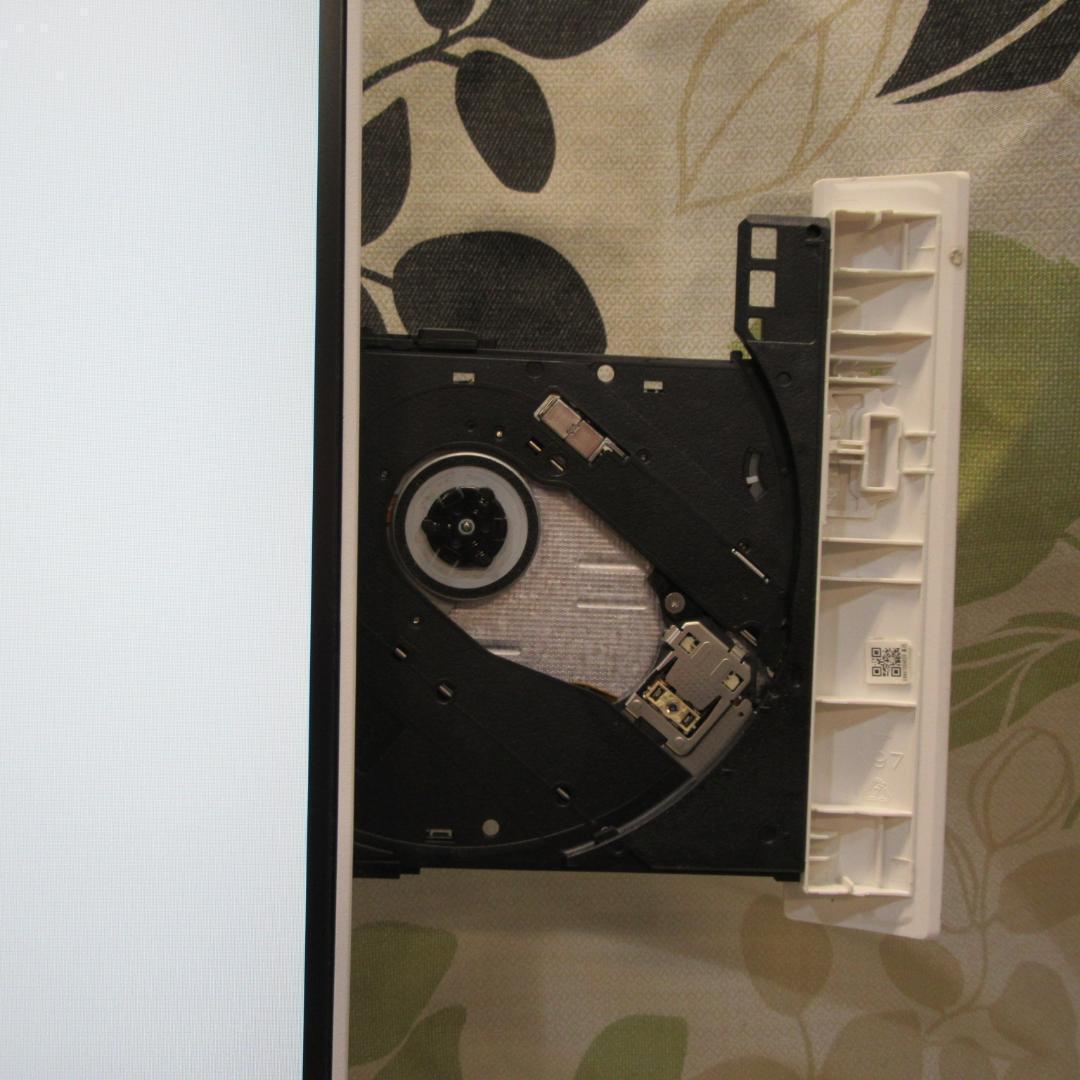 人気の白Win11公式対応！高年式2021！メ8G/SSD+HDD/カメラ/無線