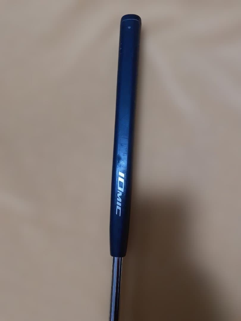 ザ・ルーツ カーブフェース パター　スチールシャフト カバー付［33.5インチ］