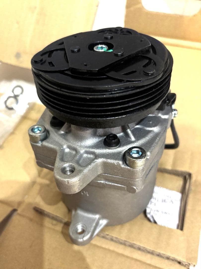 エアコン コンプレッサー スズキ リビルト