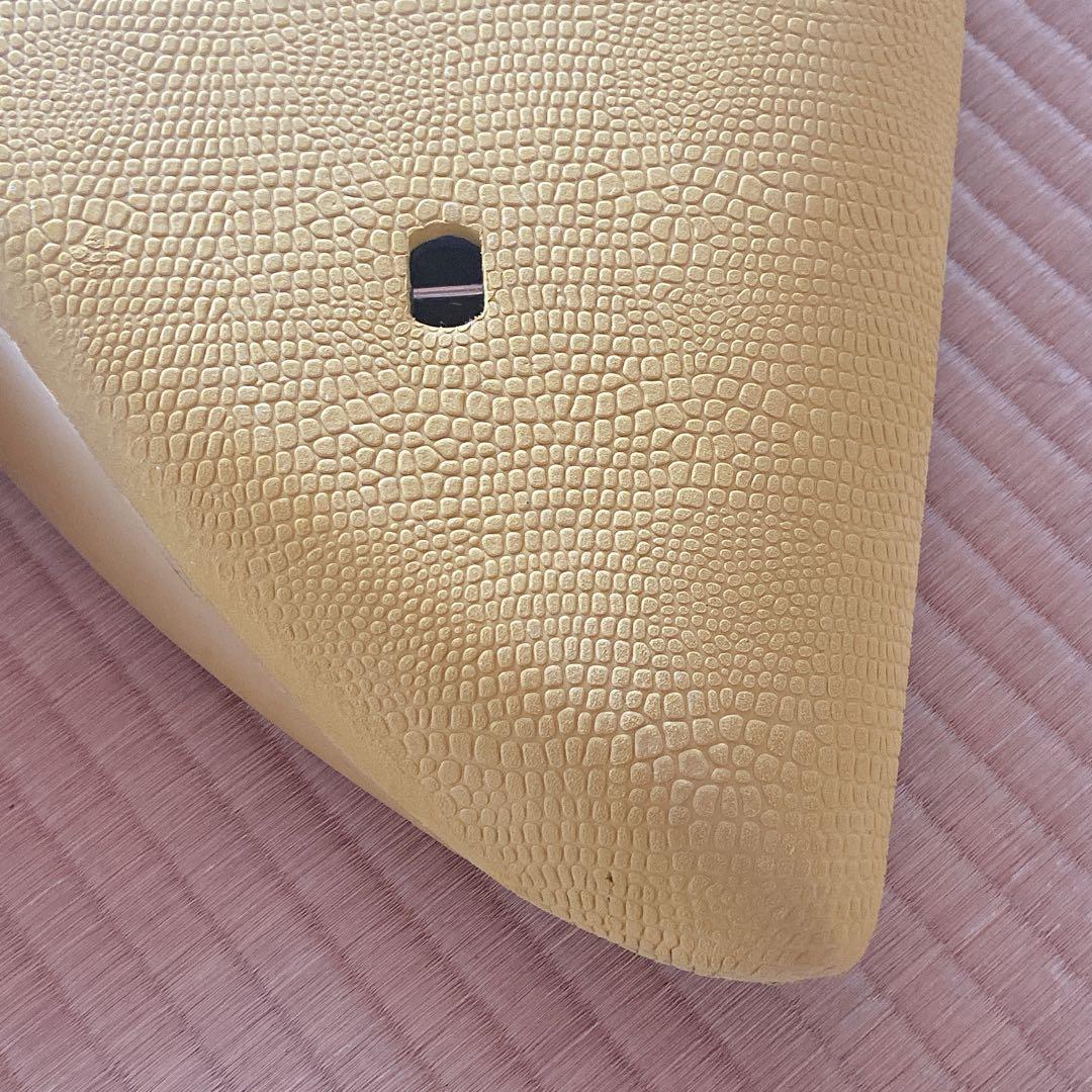 Sunny Day　crimeサーフボード keel fish5.7