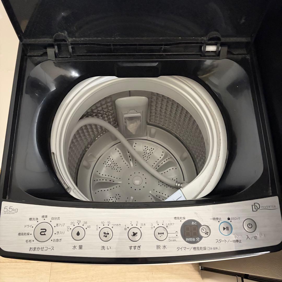 高年式ブラックシルバー1人暮らし家電セット❗️大阪、大阪近郊配送と設置無料o