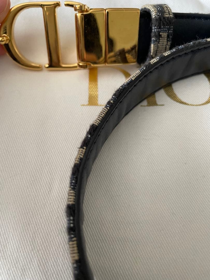 最終値下げ！Dior ロゴバックル ベルト ブラック/ゴールド