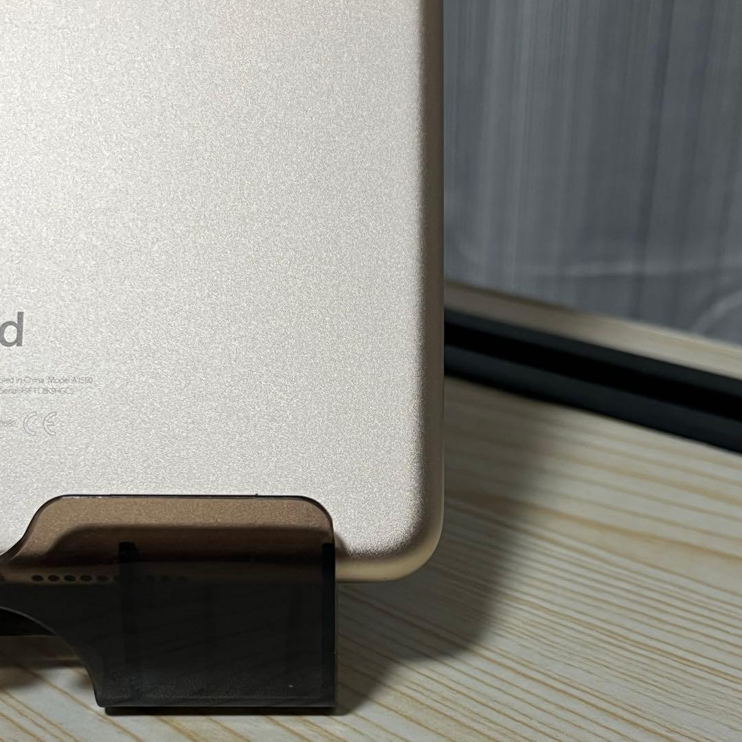 iPad mini第4世代(SIMフリー)未使用近い バッテリー状態とても良好！