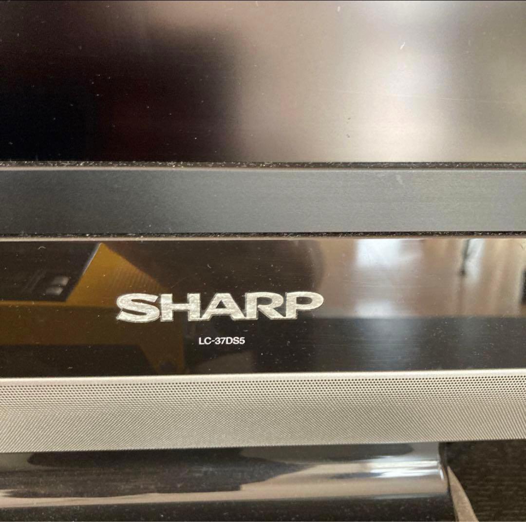 37型TV + Blu-rayレコーダー