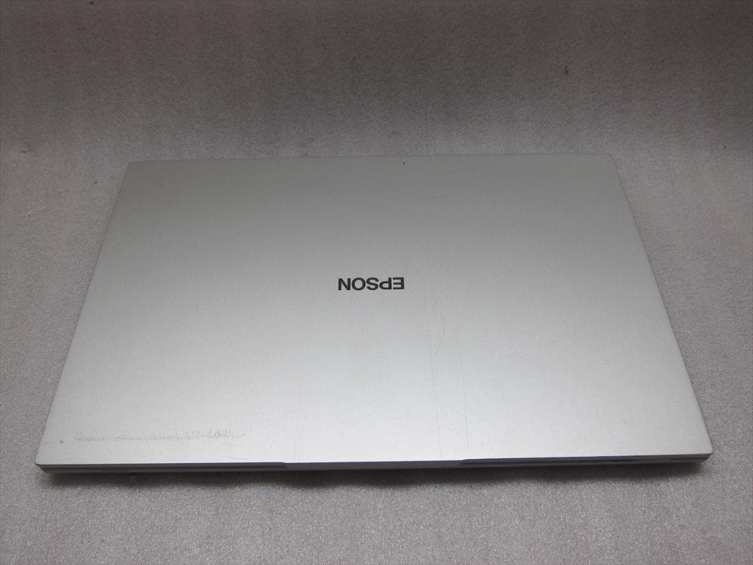 エプソン第12世代Core i7/16GB/SSD256GB/14型フルHD液晶