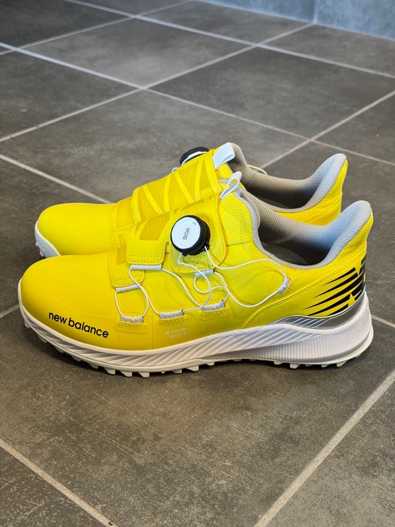 New Balance FuelCell ゴルフシューズ