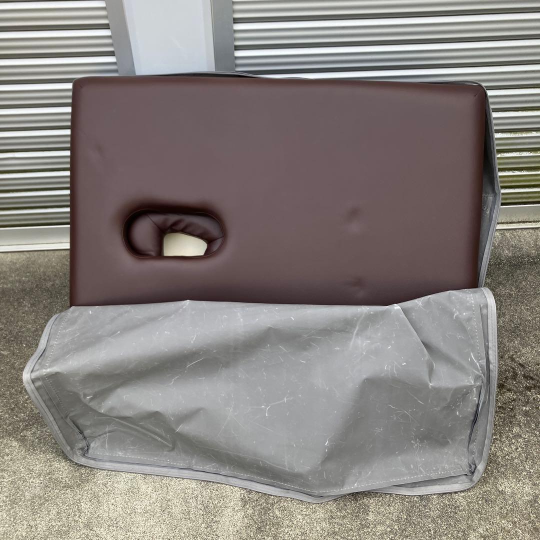 セブンビューティ　折りたたみ式マッサージテーブル　ブラウン