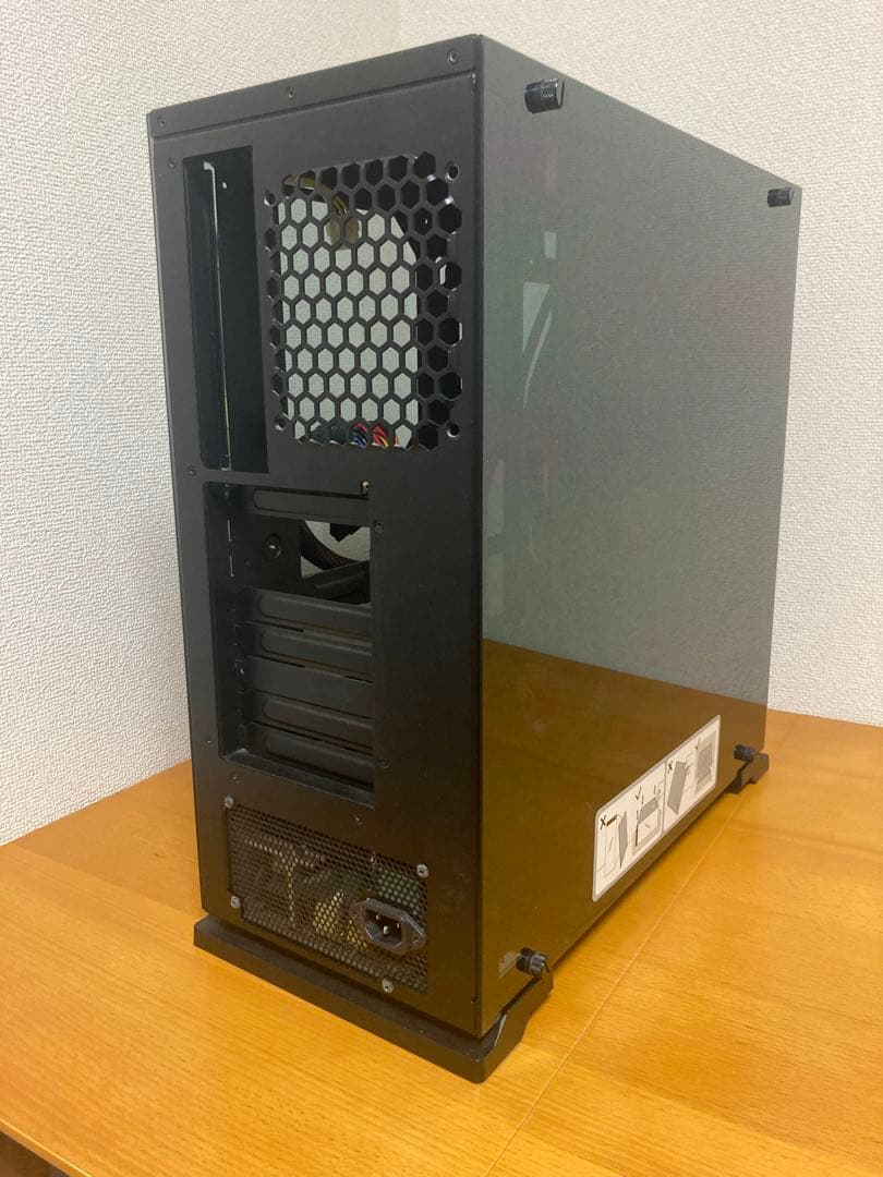 玄人志向 800W 80PLUS PLATINUM + ミドルタワーPCケース